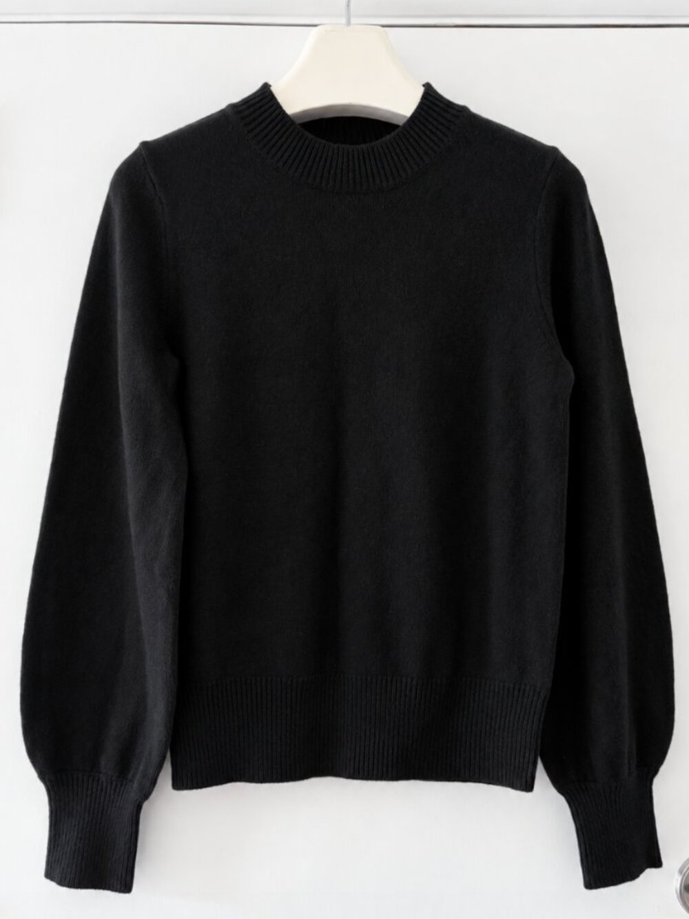 *NEW* RECYCLED CASHMERE AND WOOL SWEATER
